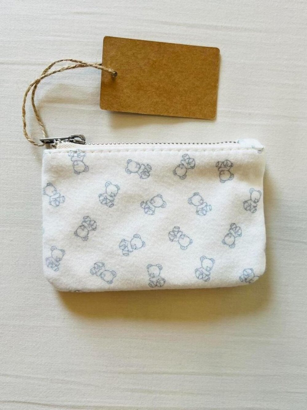 BNWT Brandy Melville-John Galt white and baby blue bear mini coin purse-pouch
